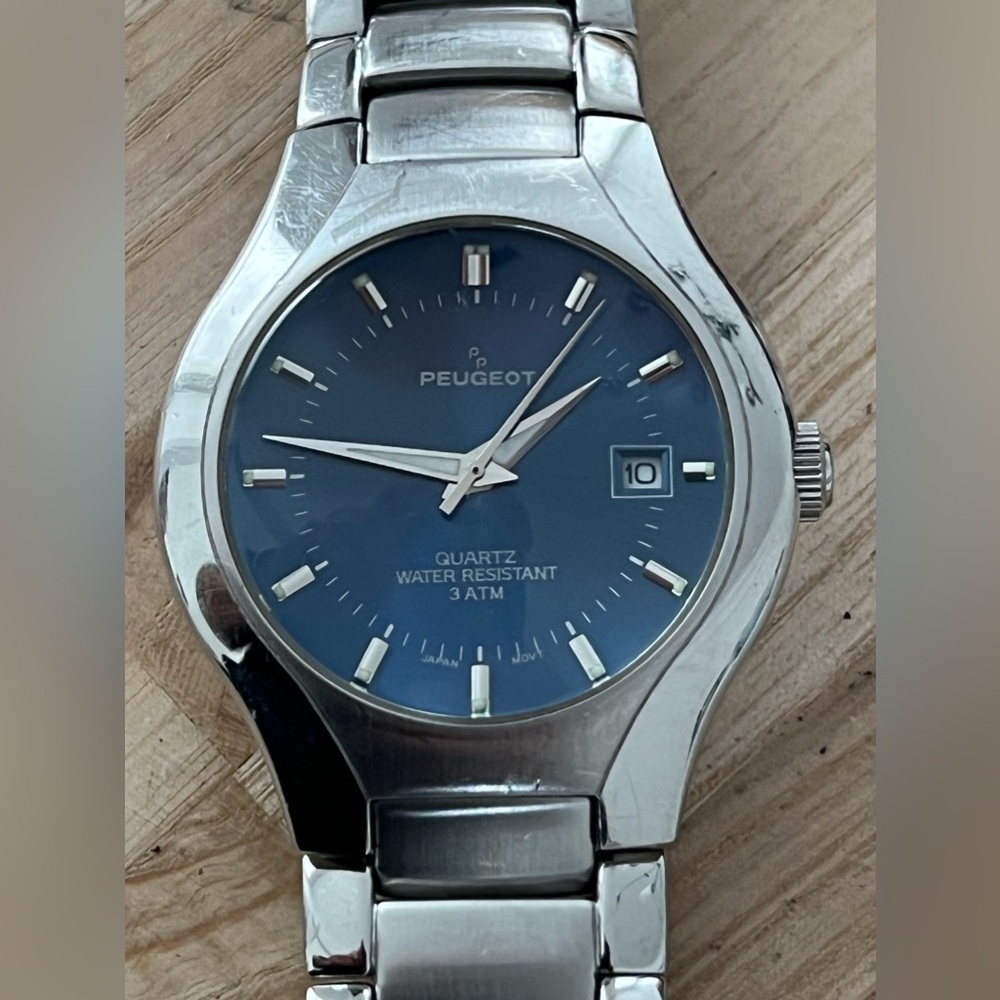 Peugeot Men’s Watch Round Blue Dial Date Window Stainless Bracelet